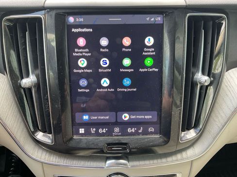 Certified 2024 Volvo XC60 B5 Plus w/ Climate Package AWD/4WD image 22
