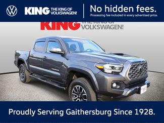 Used 2023 Toyota Tacoma TRD Sport AWD/4WD video 1