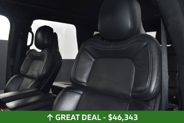 Used 2023 Lincoln Navigator Reserve AWD/4WD image 19