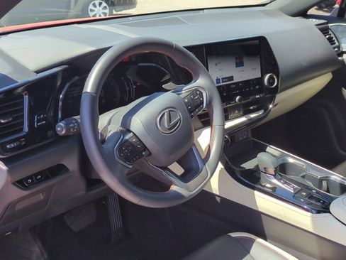 Used 2024 Lexus NX 250 NX 250 Premium w/ Towing Package (2000 Lbs) image 9