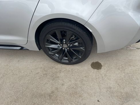 Used 2025 Toyota Corolla SE FWD image 15