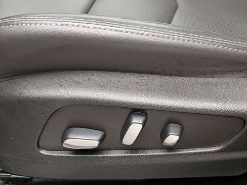 Certified 2023 Cadillac XT5 Premium Luxury AWD/4WD image 20