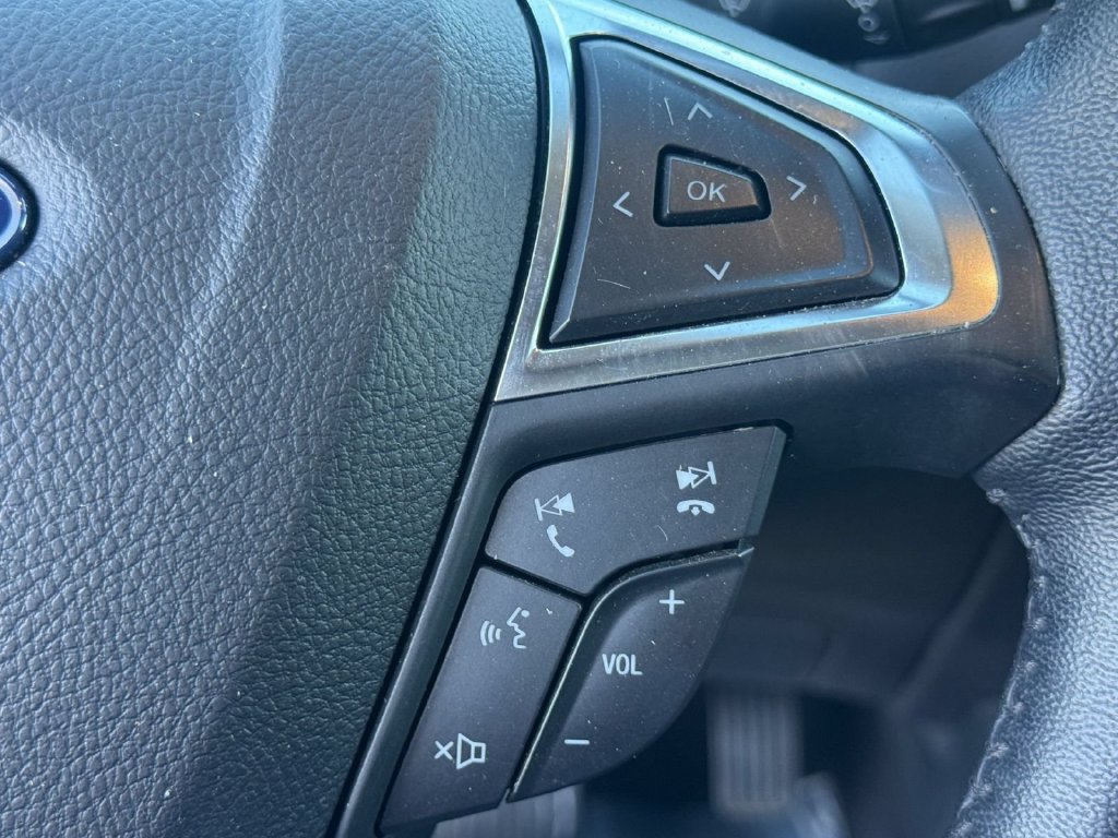 Used 2023 Ford Edge Titanium w/ Cold Weather Package AWD/4WD image 21
