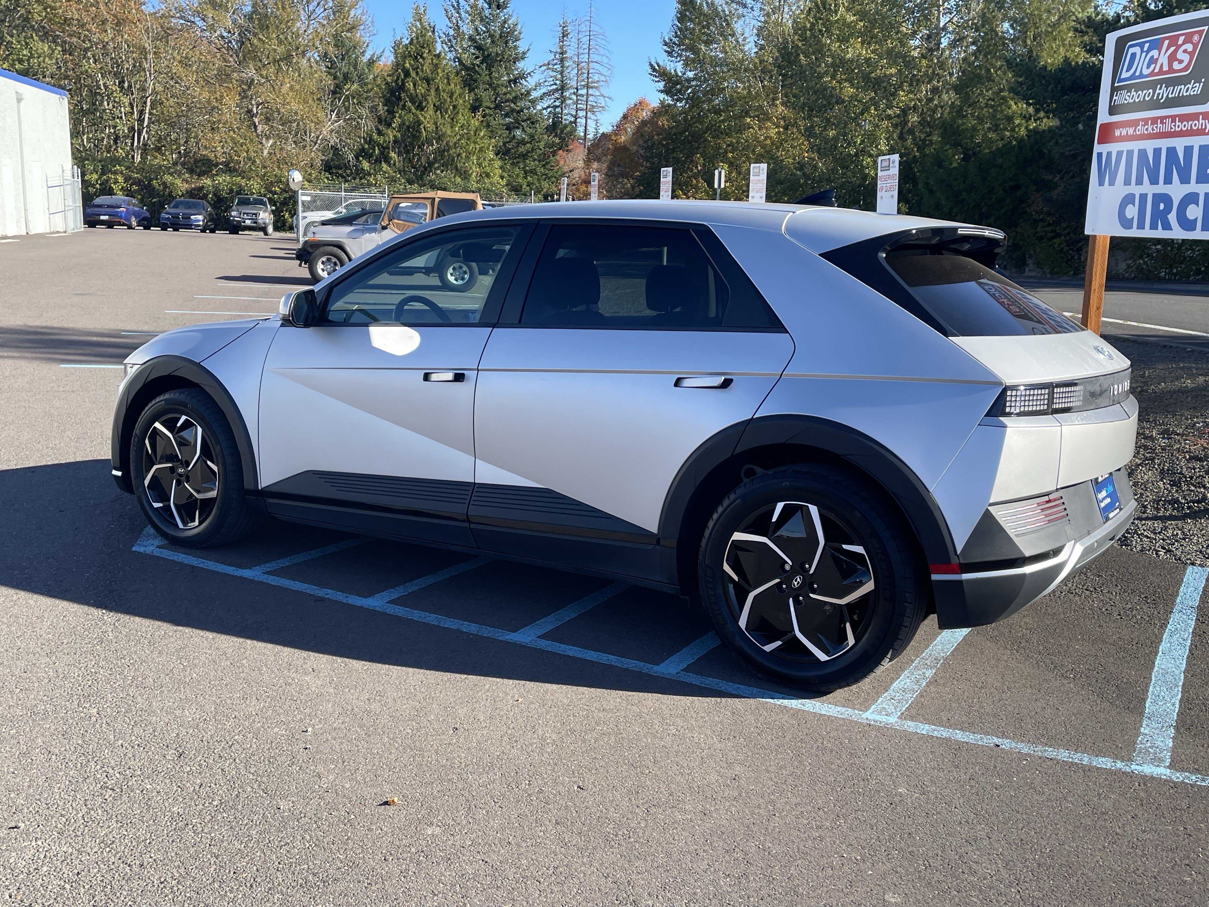 Certified 2023 Hyundai Ioniq 5 SEL w/ Cargo Package AWD/4WD image 3