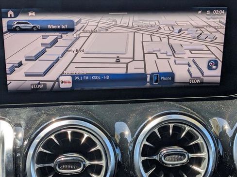 New 2025 Mercedes-Benz GLB 250 image 13