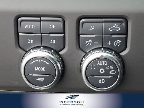 Used 2025 GMC Sierra 3500 AT4 image 26