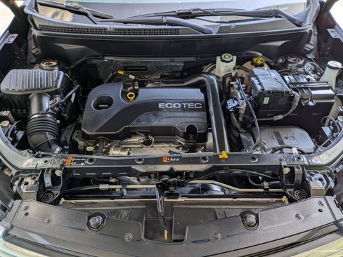 Certified 2022 Chevrolet Equinox LT FWD image 29