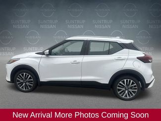 Used 2022 Nissan Kicks SV video 2