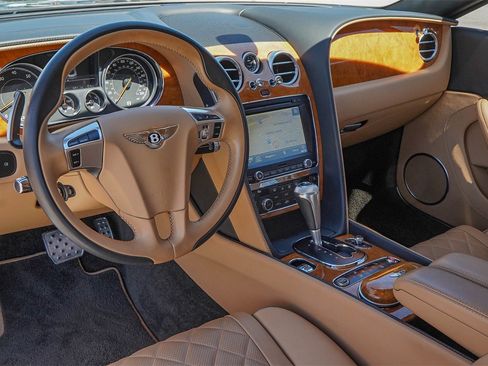Used 2016 Bentley Continental GT image 16
