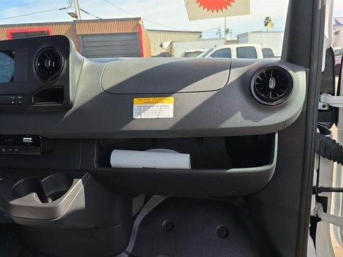 Used 2023 Mercedes-Benz Sprinter 3500 image 13