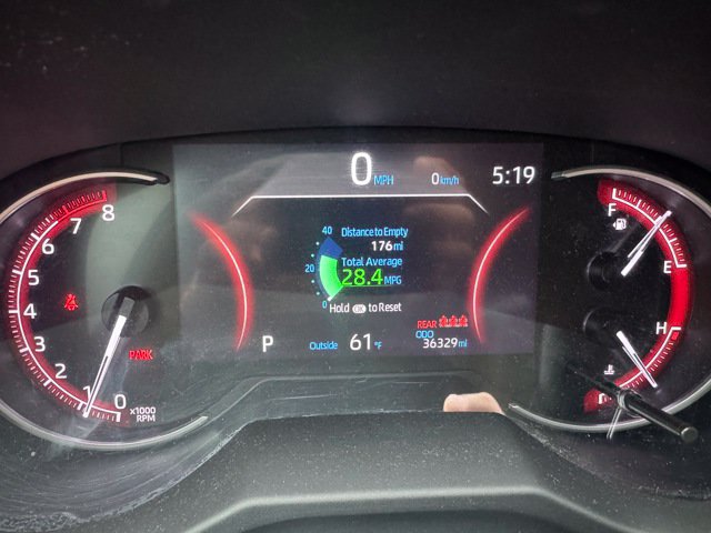 Used 2023 Toyota RAV4 LE AWD/4WD image 16