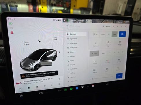 Used 2021 Tesla Model 3 Standard Range Plus image 21