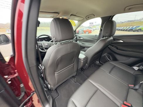 Used 2024 Buick Encore GX Sport Touring image 20