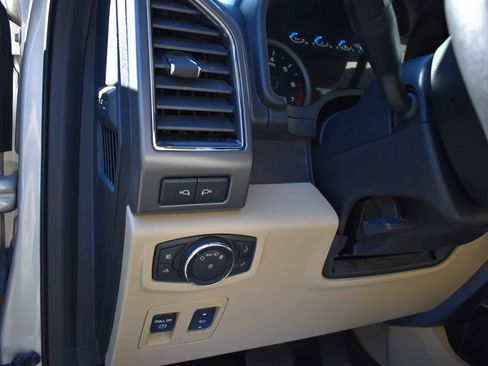Used 2017 Ford F150 XLT w/ Equipment Group 302A Luxury RWD image 76