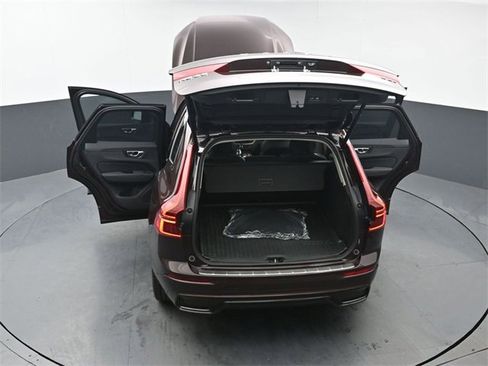 Used 2026 Volvo XC60 B5 Ultra w/ Protection Package Premier image 53