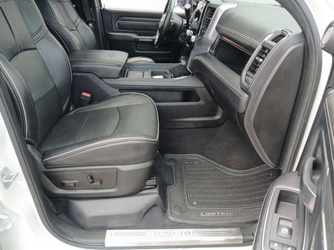 Used 2019 RAM 3500 Limited AWD/4WD image 39