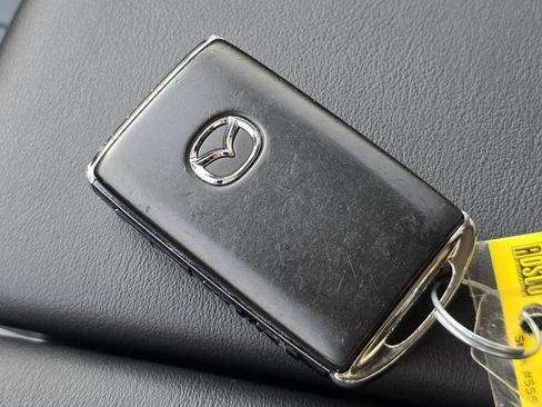 Used 2025 MAZDA CX-90 3.3 Turbo w/ Select Package image 30