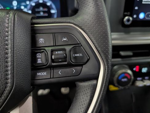 Used 2025 Toyota 4Runner TRD Sport image 17