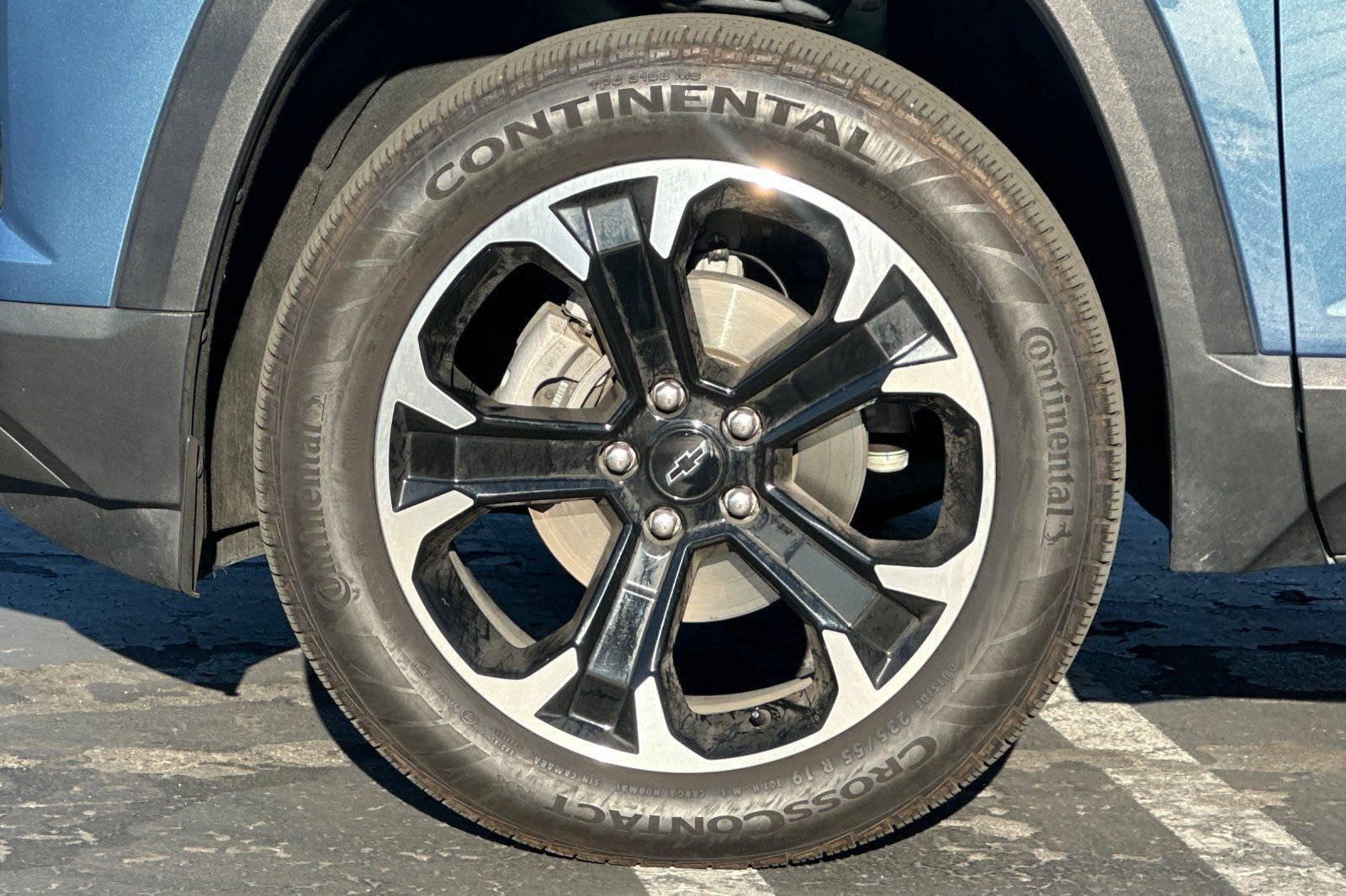 Used 2025 Chevrolet Equinox LT w/ Convenience Package II FWD image 43