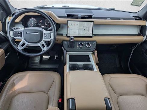 Used 2025 Land Rover Defender 110 S AWD/4WD image 18