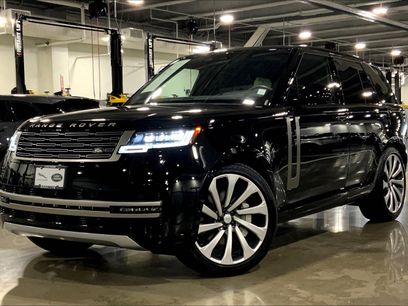 Used 2025 Land Rover Range Rover SE