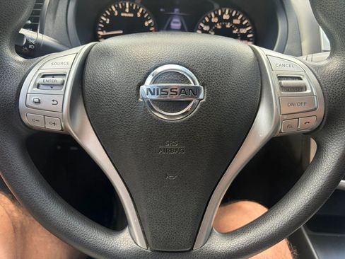 Used 2017 Nissan Altima 2.5 S w/ Power Driver Seat Package FWD image 33