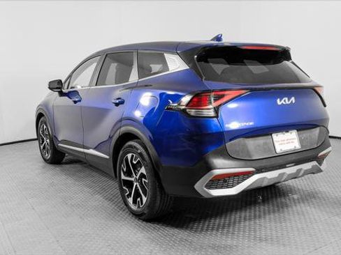 Used 2023 Kia Sportage EX FWD image 5