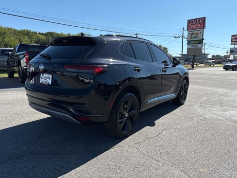 Used 2022 Buick Envision Essence w/ Technology Package II image 6