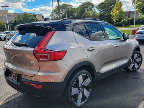 Used 2023 Volvo XC40 Recharge Ultimate w/ Protection Package Premier image 5