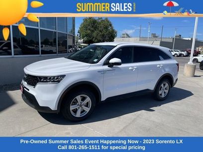 Used 2023 Kia Sorento LX