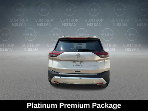 Used 2023 Nissan Rogue Platinum w/ Platinum Premium Package AWD/4WD image 10