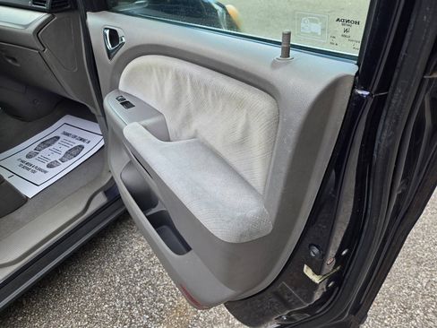 Used 2008 Honda Odyssey LX image 24