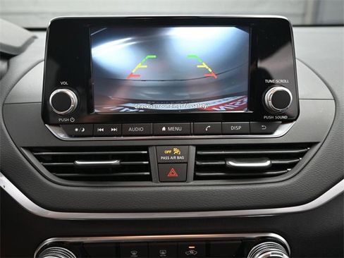 Used 2022 Nissan Altima 2.5 S w/ Driver Assist Package image 18