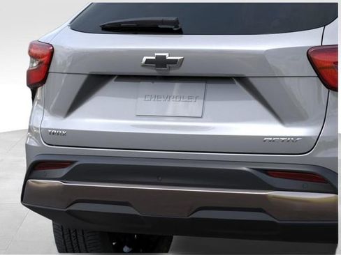 New 2026 Chevrolet Trax ACTIV FWD image 14