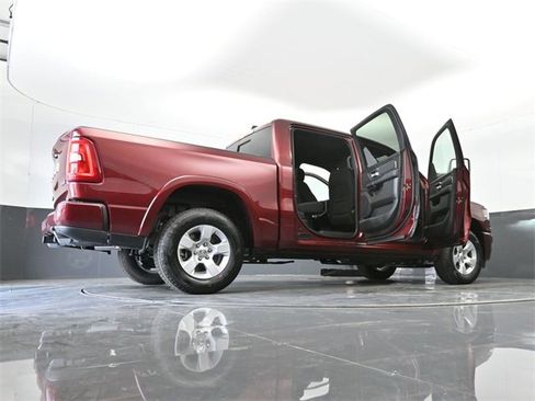 Used 2025 RAM 1500 Big Horn image 34