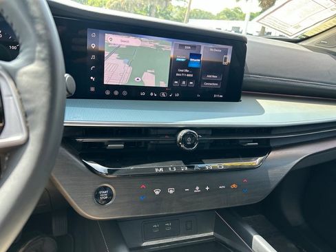 Certified 2025 Nissan Murano SL AWD/4WD image 33