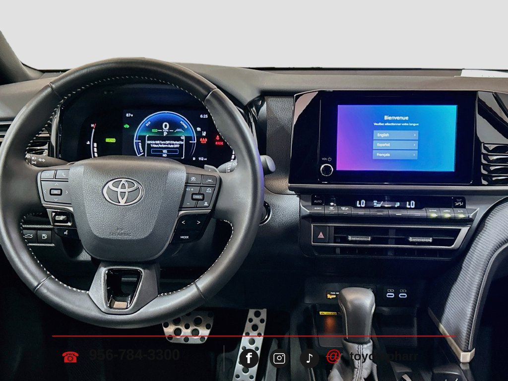 Used 2026 Toyota Camry Hybrid w/ Convenience Package FWD image 19