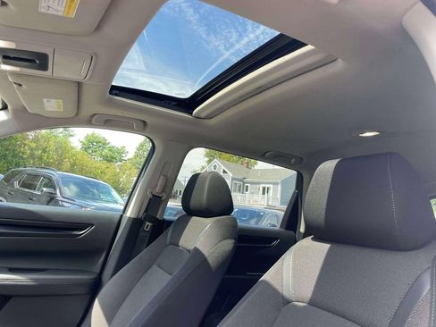 Certified 2024 Honda CR-V EX image 21