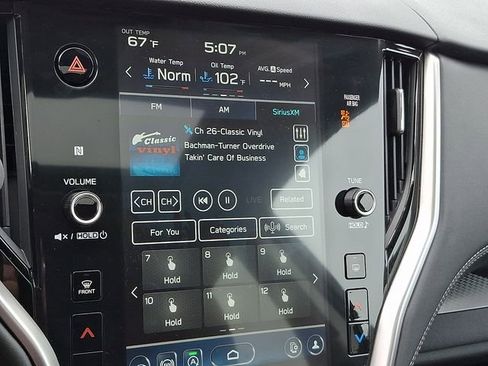 Used 2025 Subaru Outback Premium AWD/4WD image 18