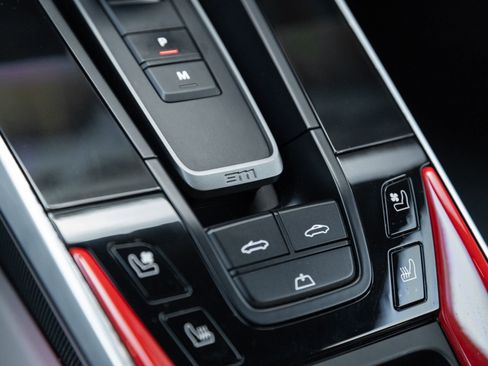 Certified 2023 Porsche 911 Carrera S RWD image 31