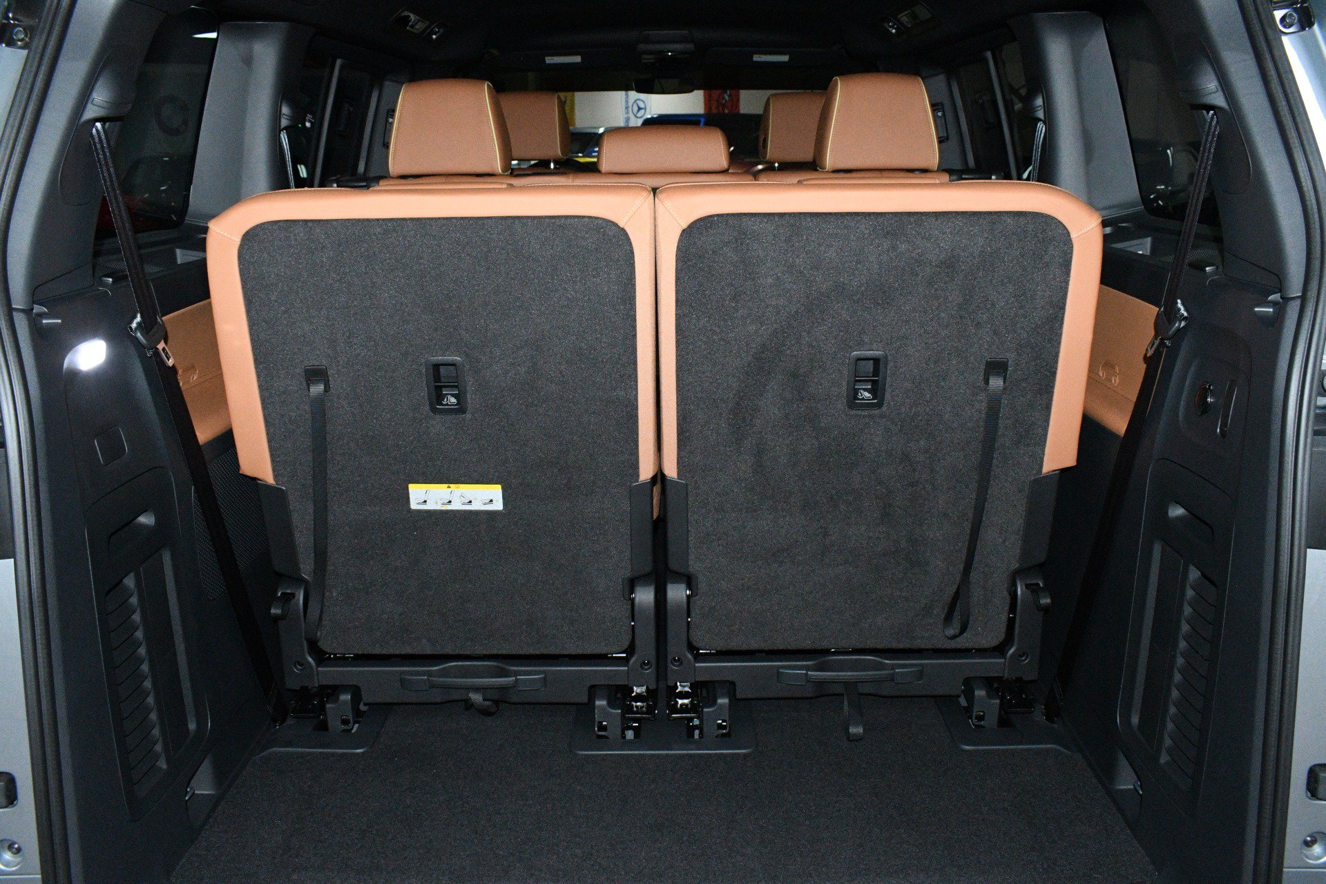 Used 2025 Volkswagen ID. Buzz Pro S RWD image 95