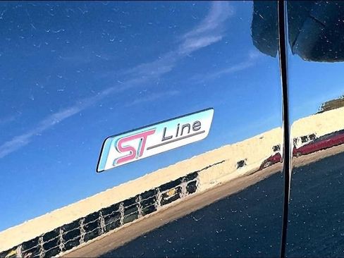New 2026 Ford Escape ST-Line AWD/4WD image 9