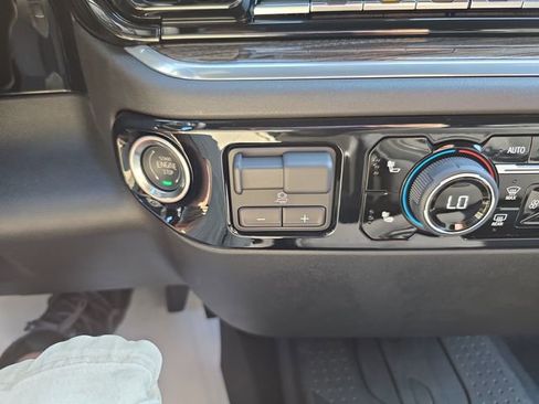 New 2025 Chevrolet Silverado 1500 LT w/ Safety Package image 21