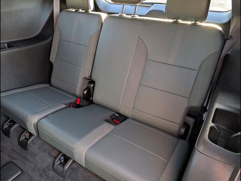 Used 2024 GMC Acadia AT4 w/ LPO, Floor Liner Package image 8