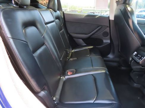 Used 2022 Tesla Model Y Performance AWD/4WD image 31