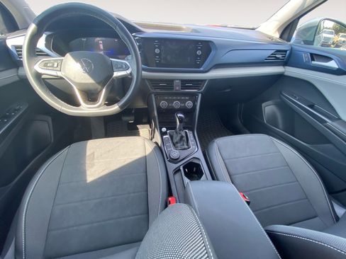 New 2024 Volkswagen Taos SE image 10