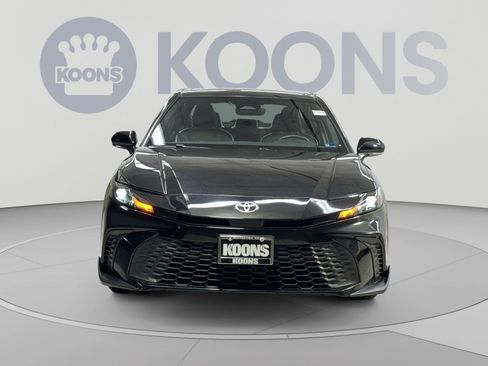Used 2025 Toyota Camry SE w/ Convenience Package AWD/4WD image 23