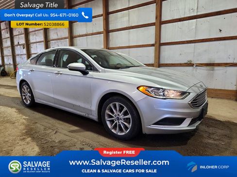 Used 2017 Ford Fusion SE FWD image 5