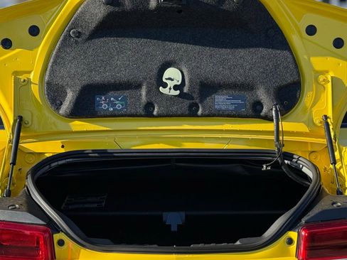 Used 2014 Chevrolet Camaro SS image 17