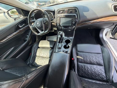 Used 2016 Nissan Maxima Platinum FWD image 18